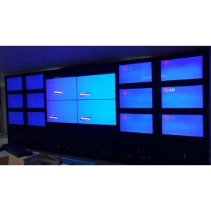 北京市海淀區(qū)測(cè)繪大廈監(jiān)控機(jī)房