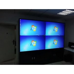 北京西城區(qū)秀水大廈監(jiān)控機(jī)房55寸3.5mm2X2