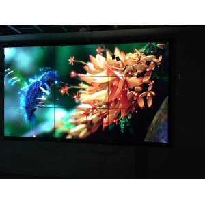 石景山城通街綠辰控股集團三星46寸3.5mm3×3壁掛式安裝