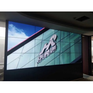 國貿中海廣場三星46寸3.5mm3×4壁掛式安裝